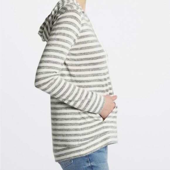 Market & Spruce Perine Pocket Gray Stripe Hooded Long Sleeve Pullover Top - Picture 3 of 15